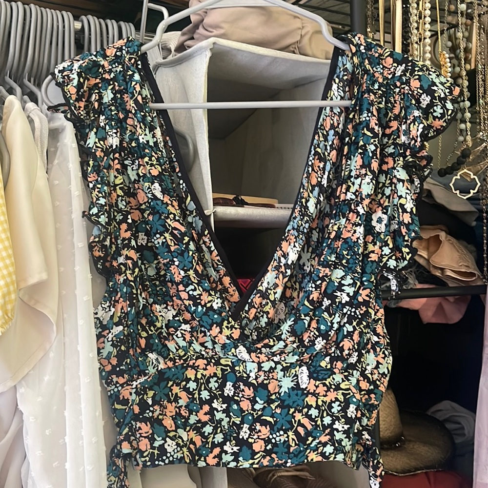 Summer crop top